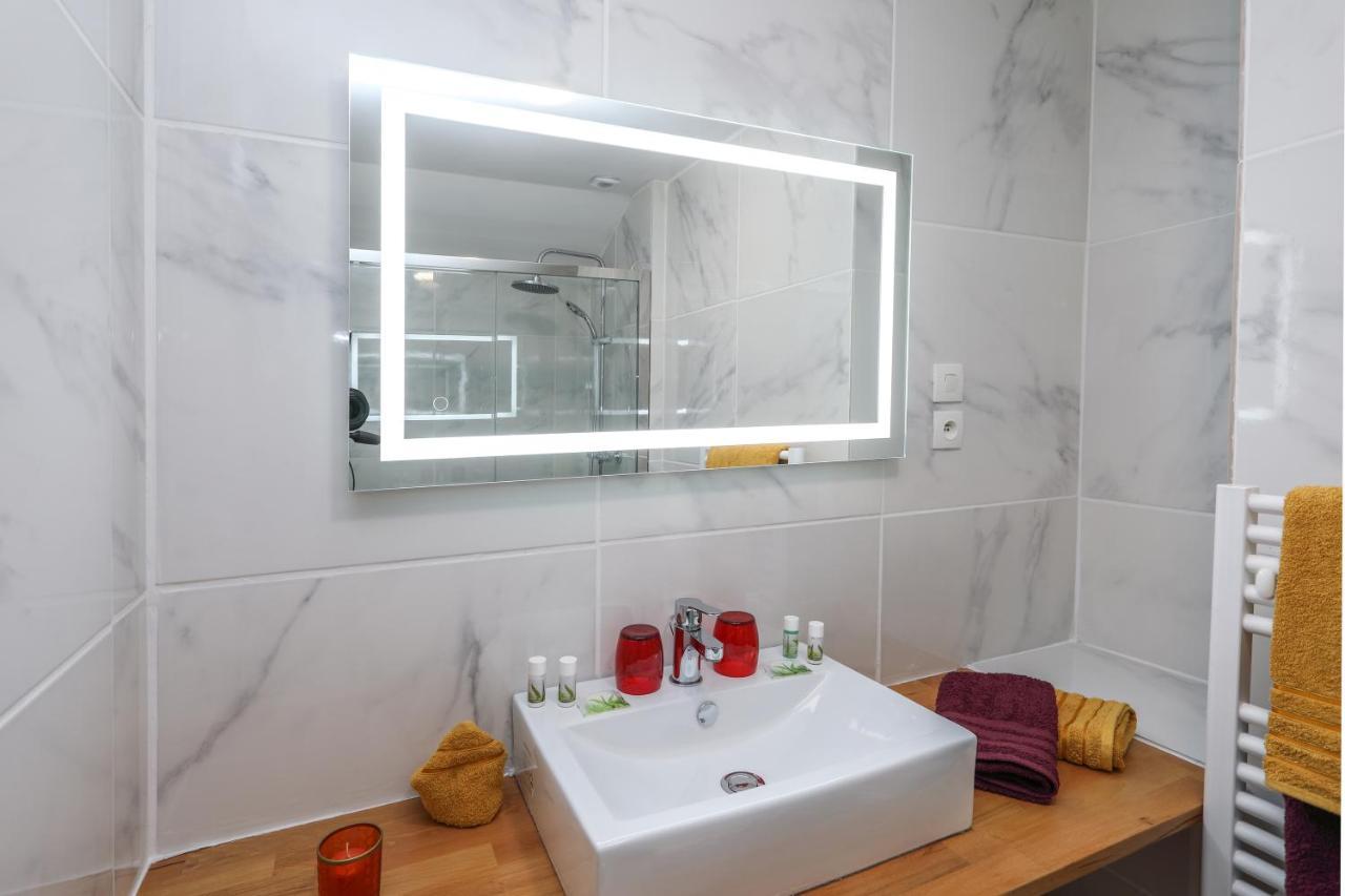 Style Industriel Aux Bords De La Loire Apartment Блоа Екстериор снимка